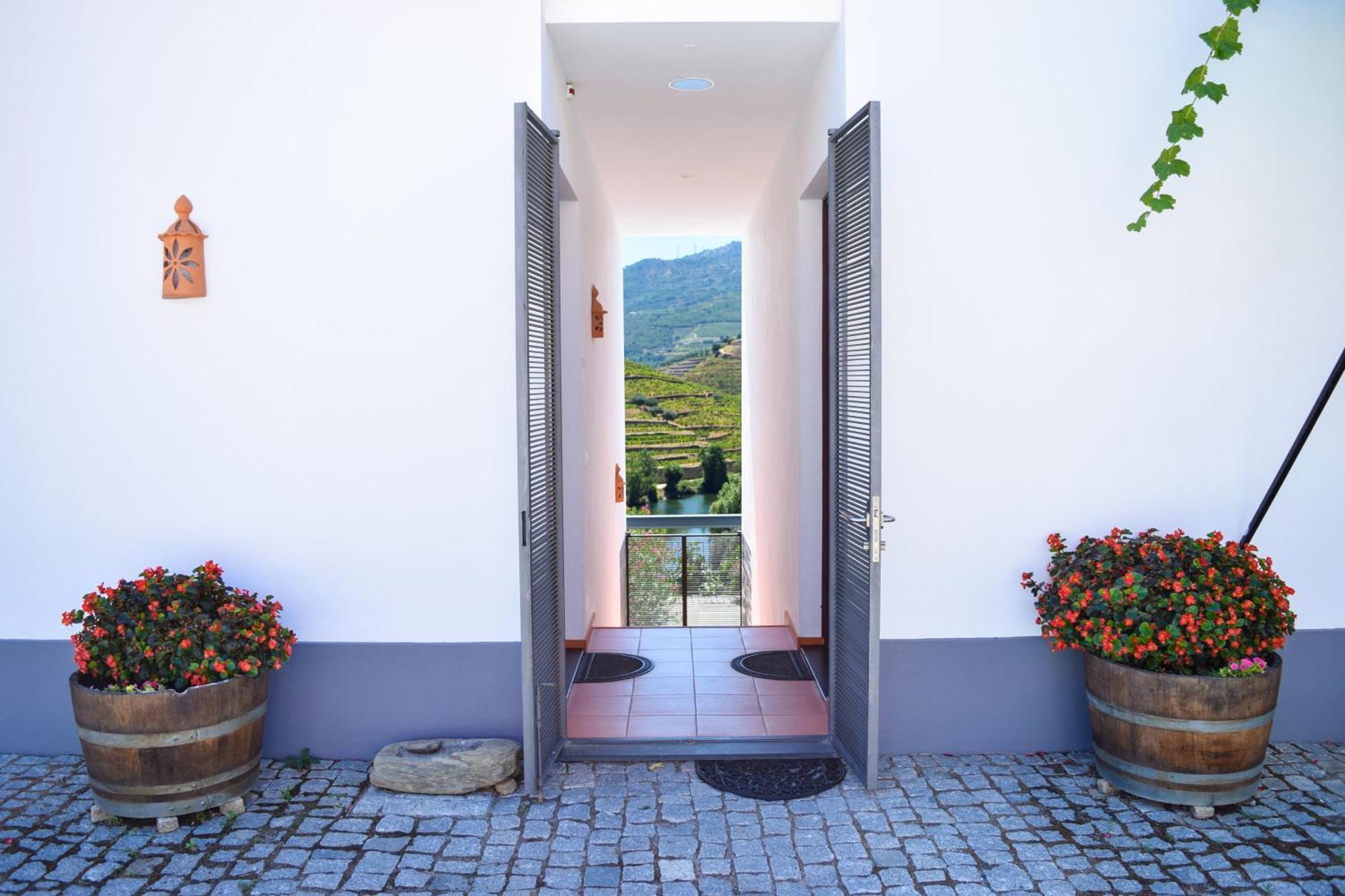 Quinta Do Tedo Bed & Breakfast Folgosa  Luaran gambar